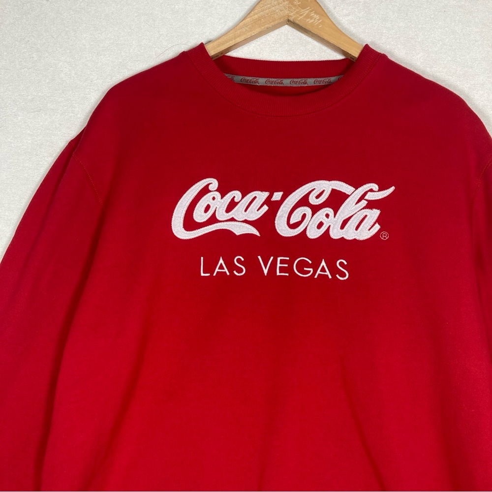 Coca Cola Las Vegas Men’s Seratshirt Red Crewneck Sweater Pullover - Picture 11 of 16